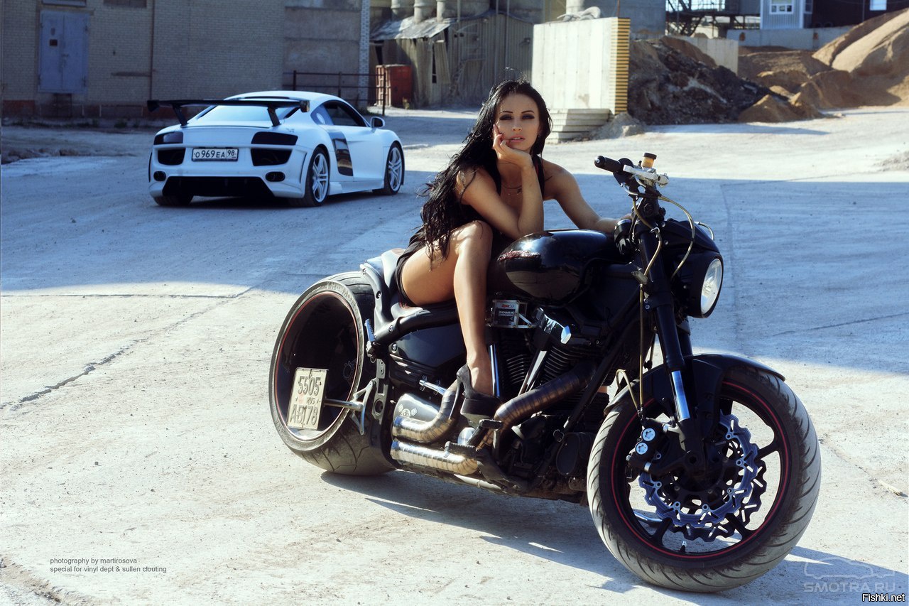Sexy model Brunettes on a motorcycle in Baoding