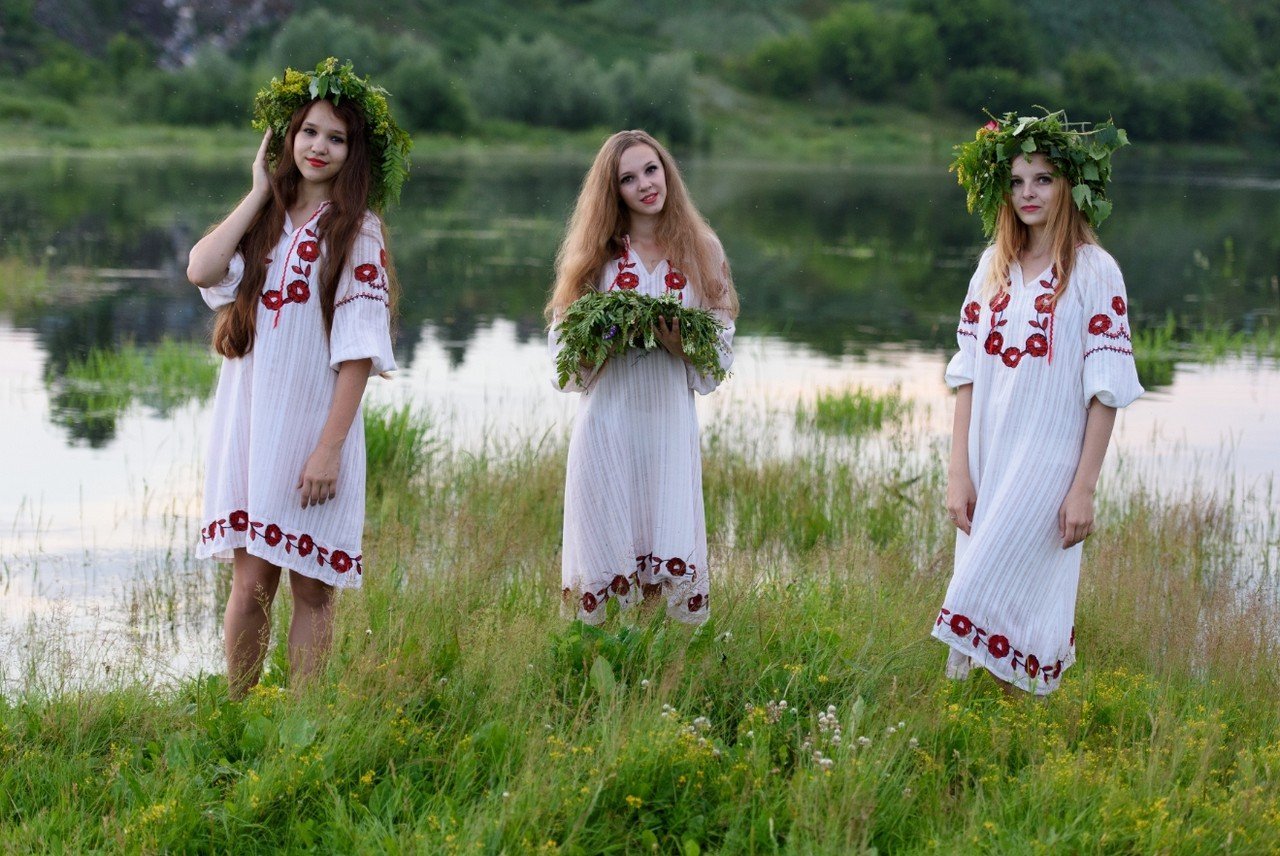 Slavic women in Baoding